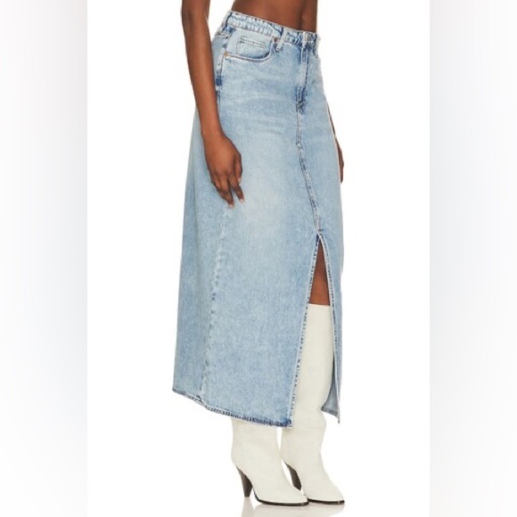 BLANK NYC Mid Rise Denim Maxi Skirt in In My Mind - Picture 2 of 7